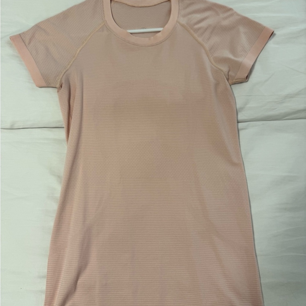 Women's Lululemon Pink Swiftly Tech